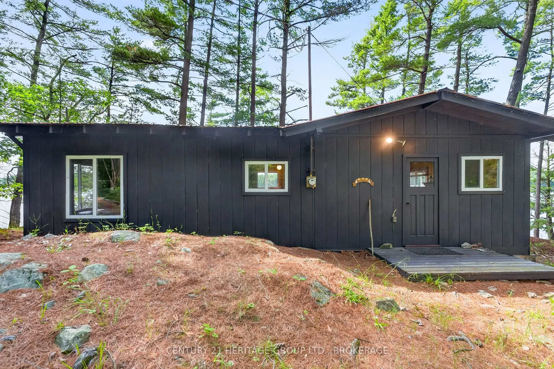 Photo 4 of 24853 Eagle Lake Road, Frontenac, Frontenac Centre — HOMEH