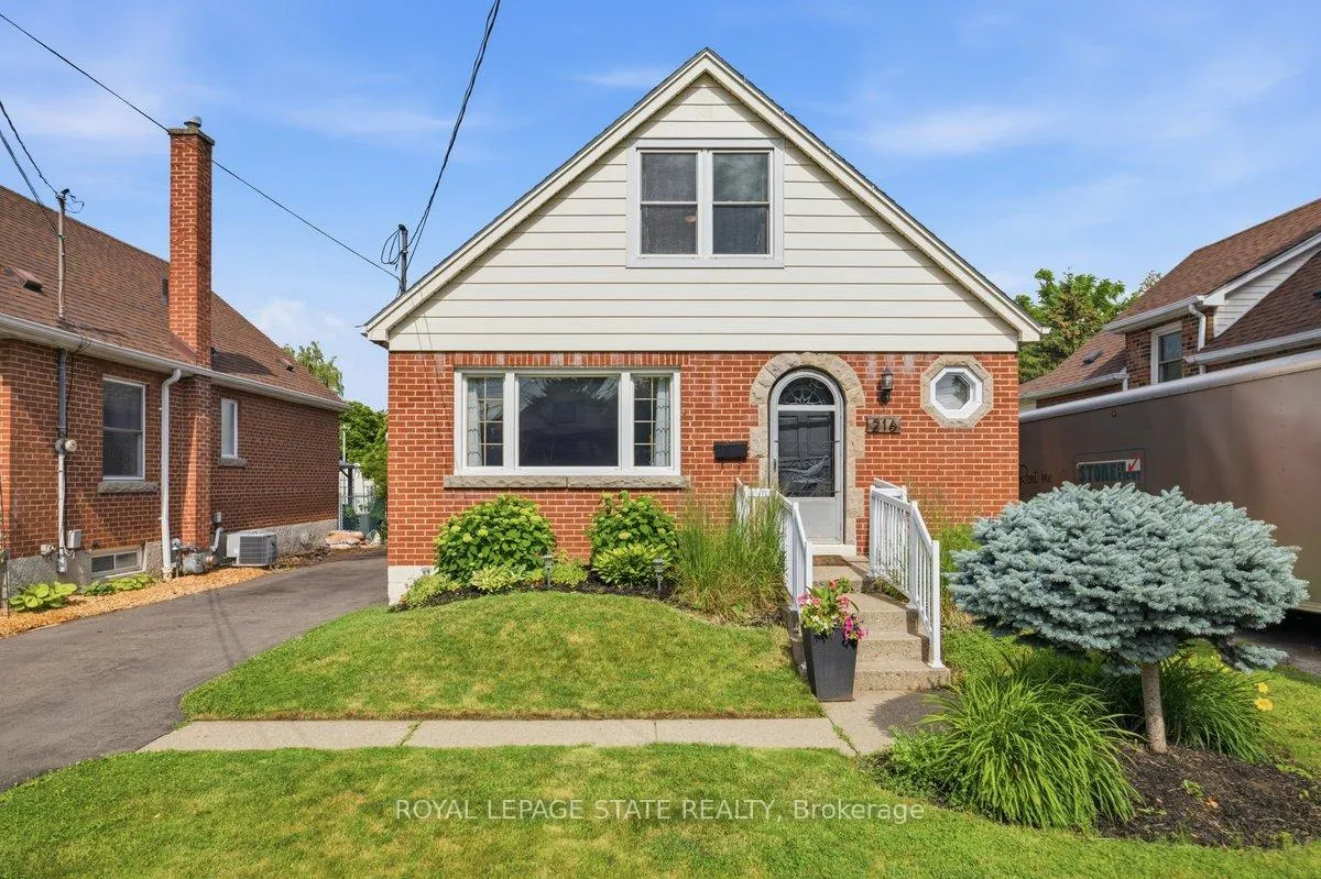 Photo 1 of 216 Summerhill Avenue, Hamilton, Glenview — HOMEH
