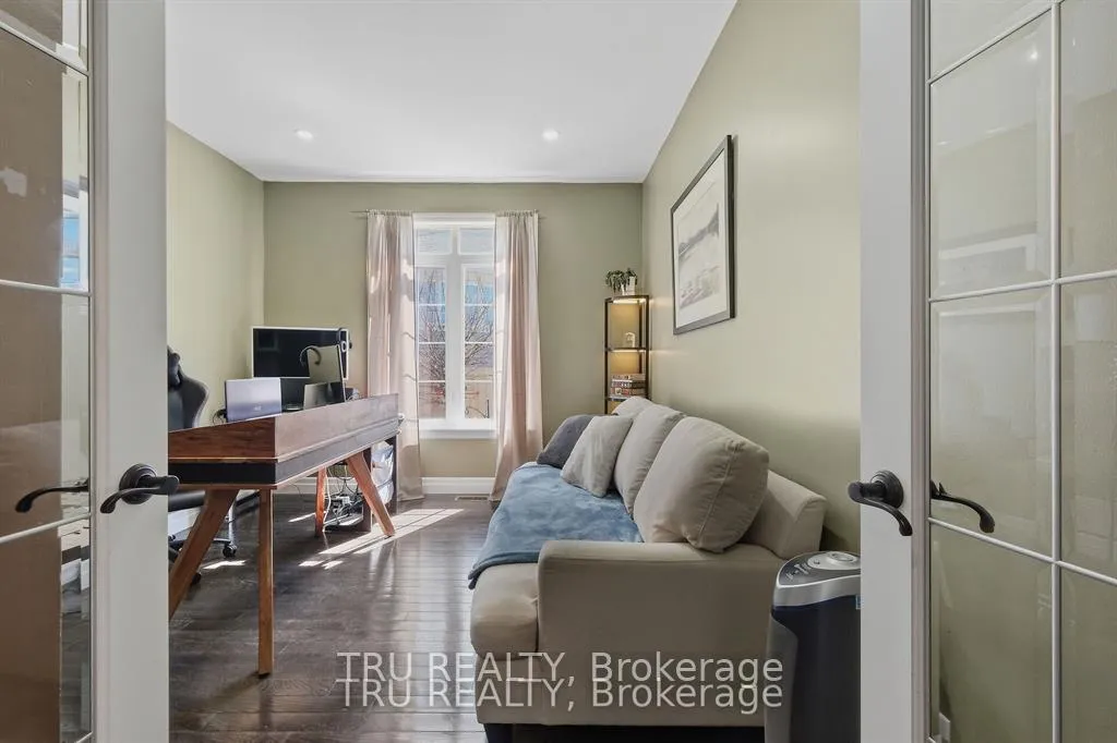 Photo 9 of 380 Blackleaf Drive, Ottawa, Barrhaven - Stonebridge — HOMEH