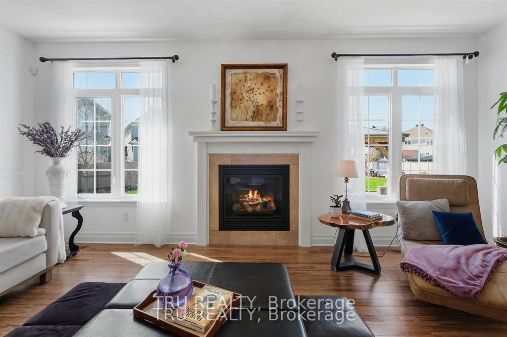 Photo 13 of 380 Blackleaf Drive, Ottawa, Barrhaven - Stonebridge — HOMEH