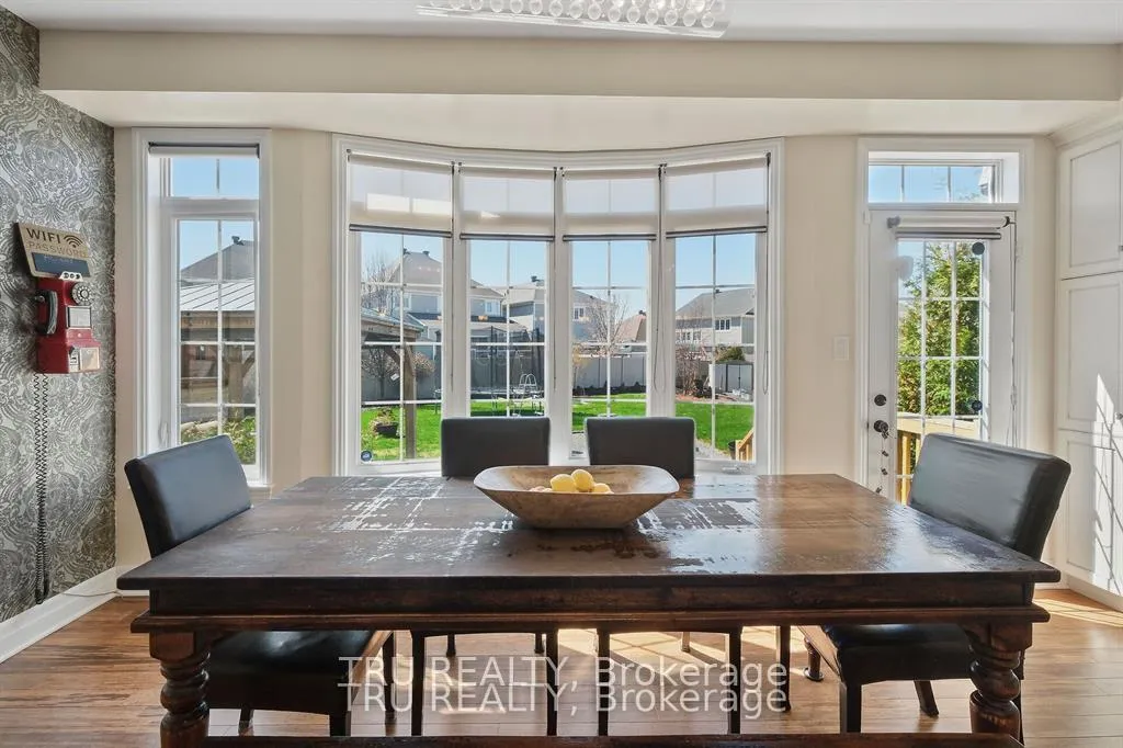 Photo 18 of 380 Blackleaf Drive, Ottawa, Barrhaven - Stonebridge — HOMEH