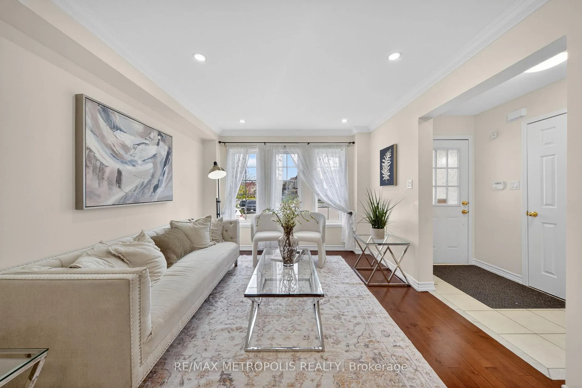 Photo 6 of 83 Greenhalf Drive, Ajax, South East — HOMEH