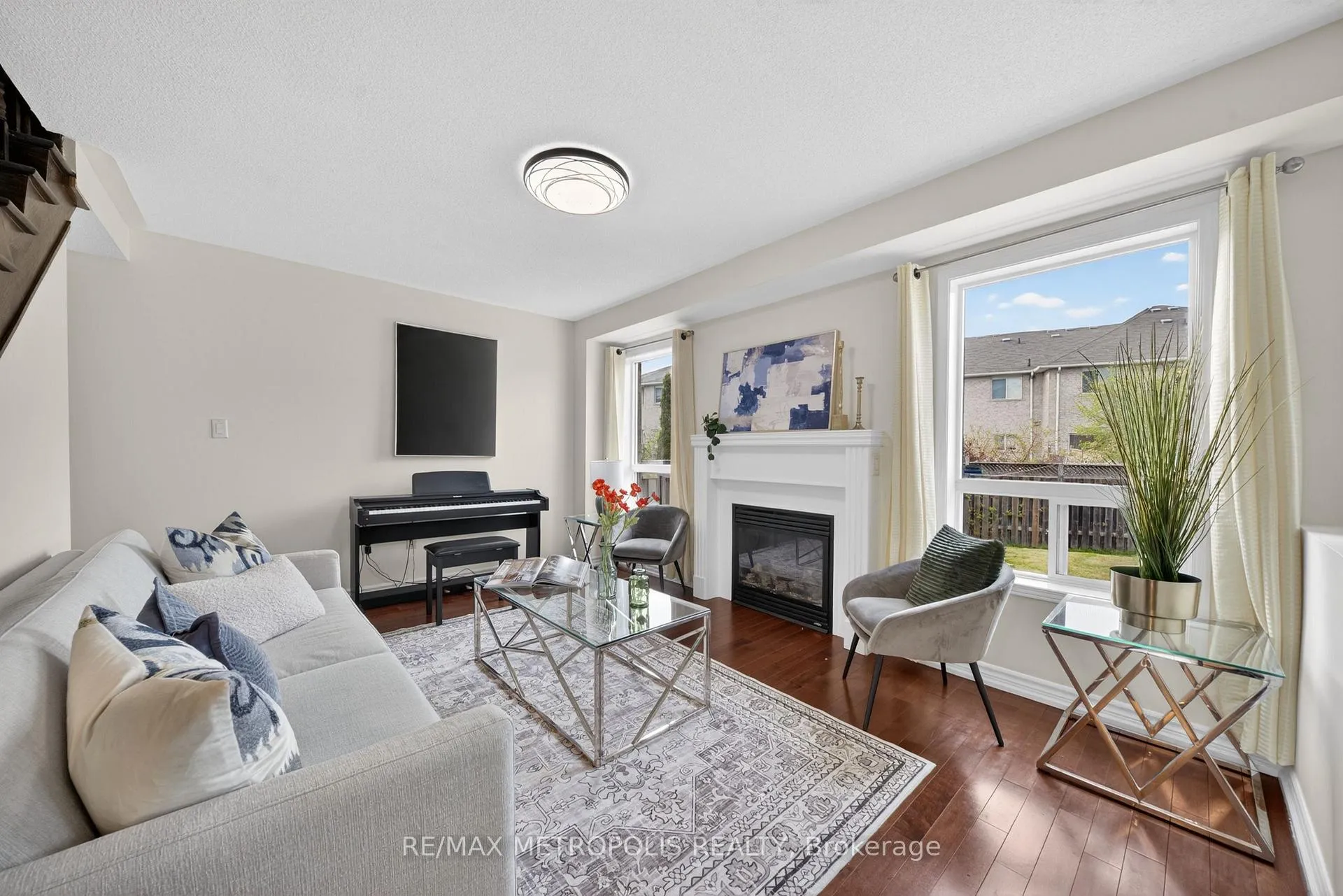 Photo 16 of 83 Greenhalf Drive, Ajax, South East — HOMEH