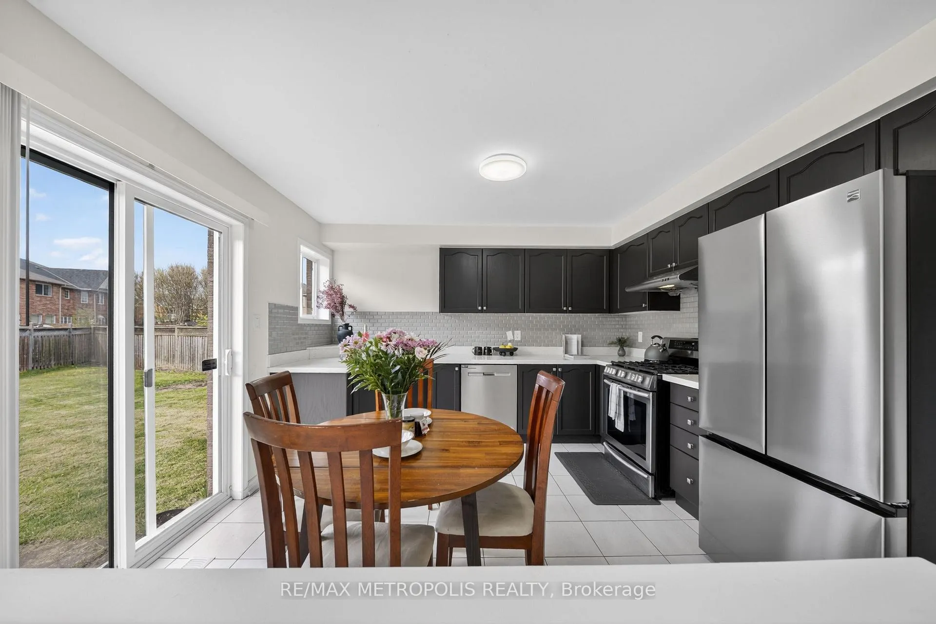 Photo 23 of 83 Greenhalf Drive, Ajax, South East — HOMEH