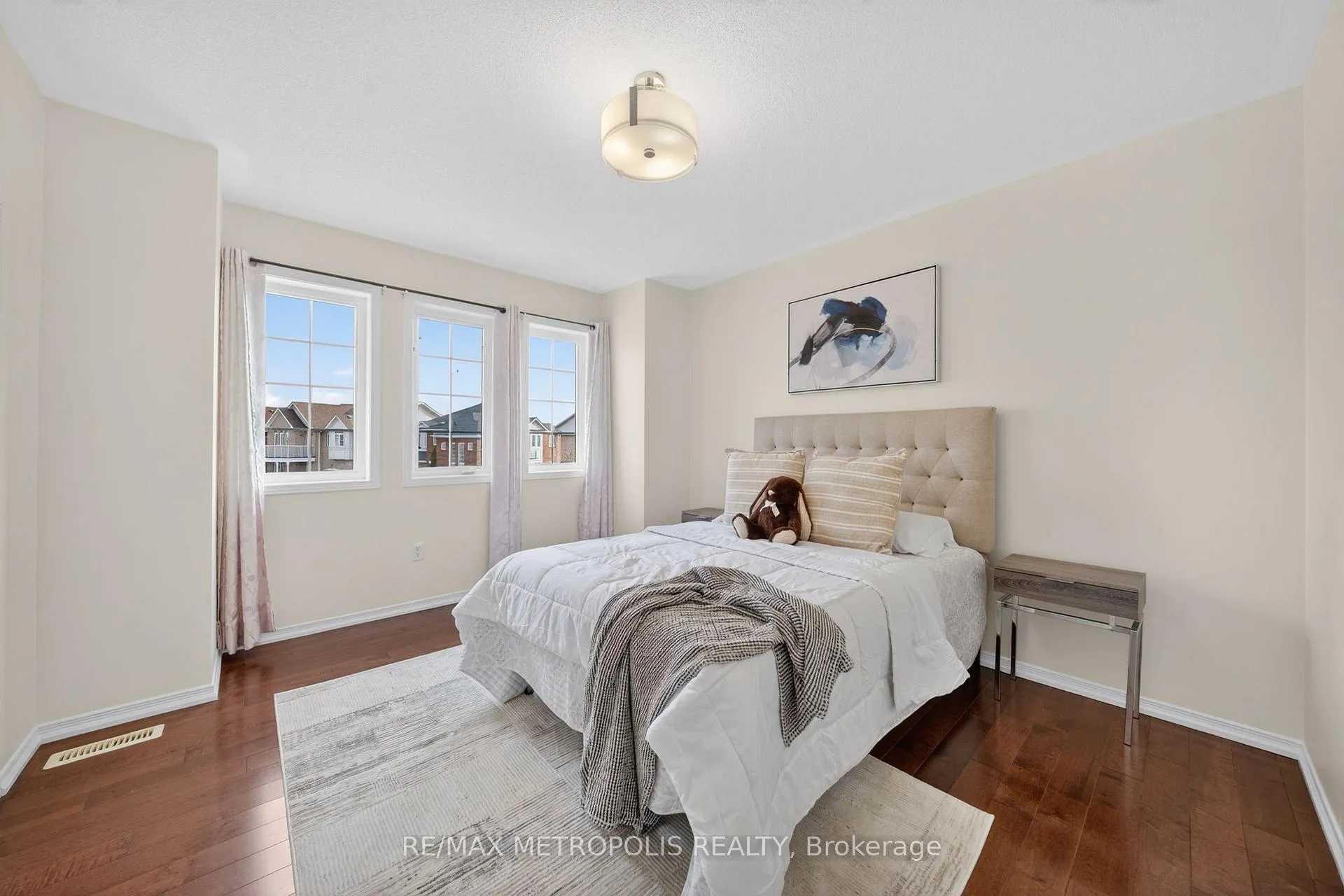 Photo 26 of 83 Greenhalf Drive, Ajax, South East — HOMEH