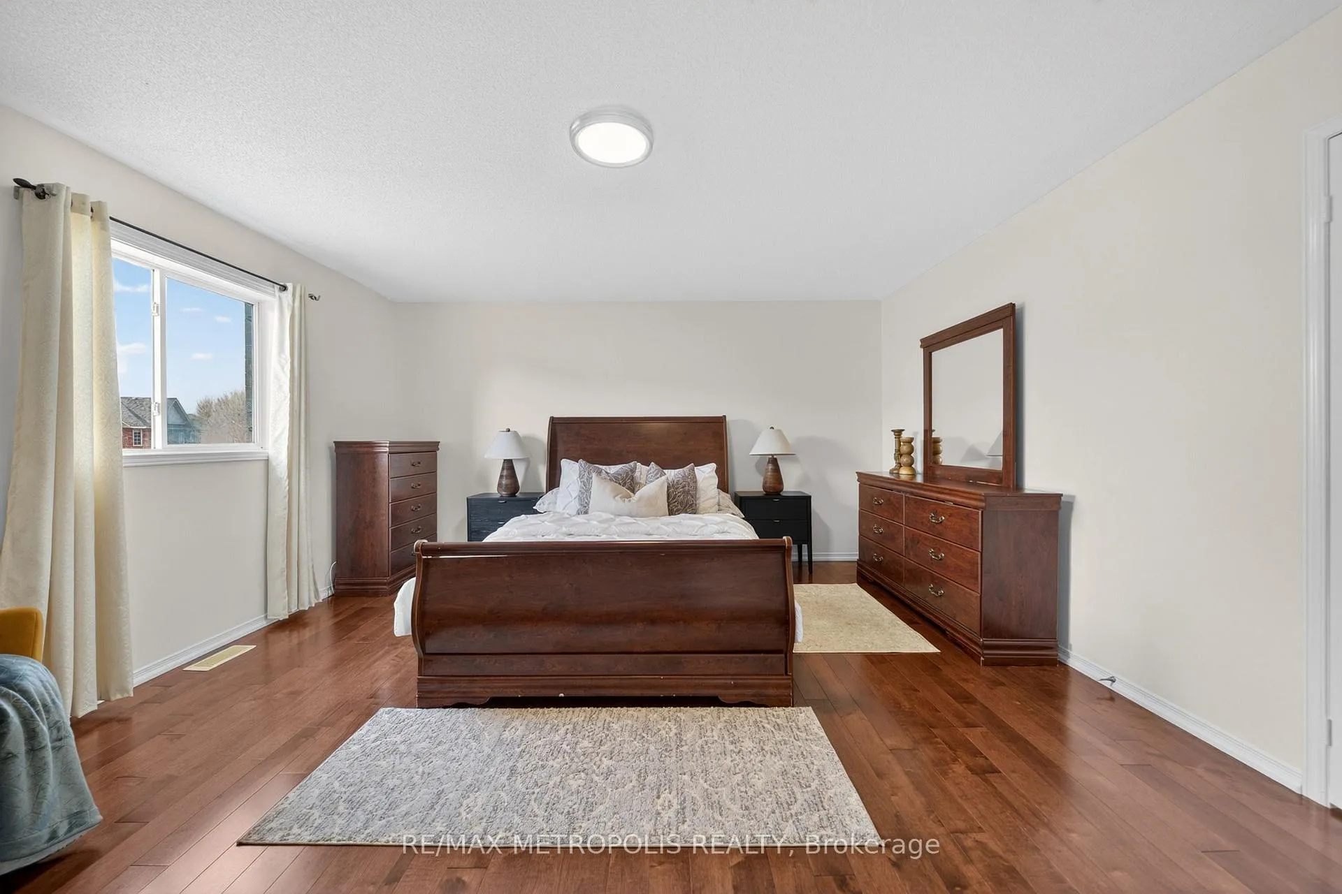 Photo 31 of 83 Greenhalf Drive, Ajax, South East — HOMEH