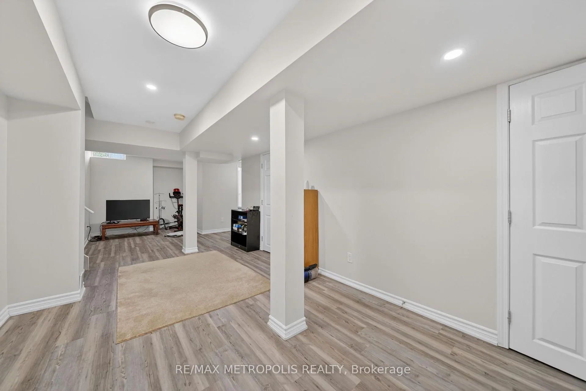 Photo 37 of 83 Greenhalf Drive, Ajax, South East — HOMEH