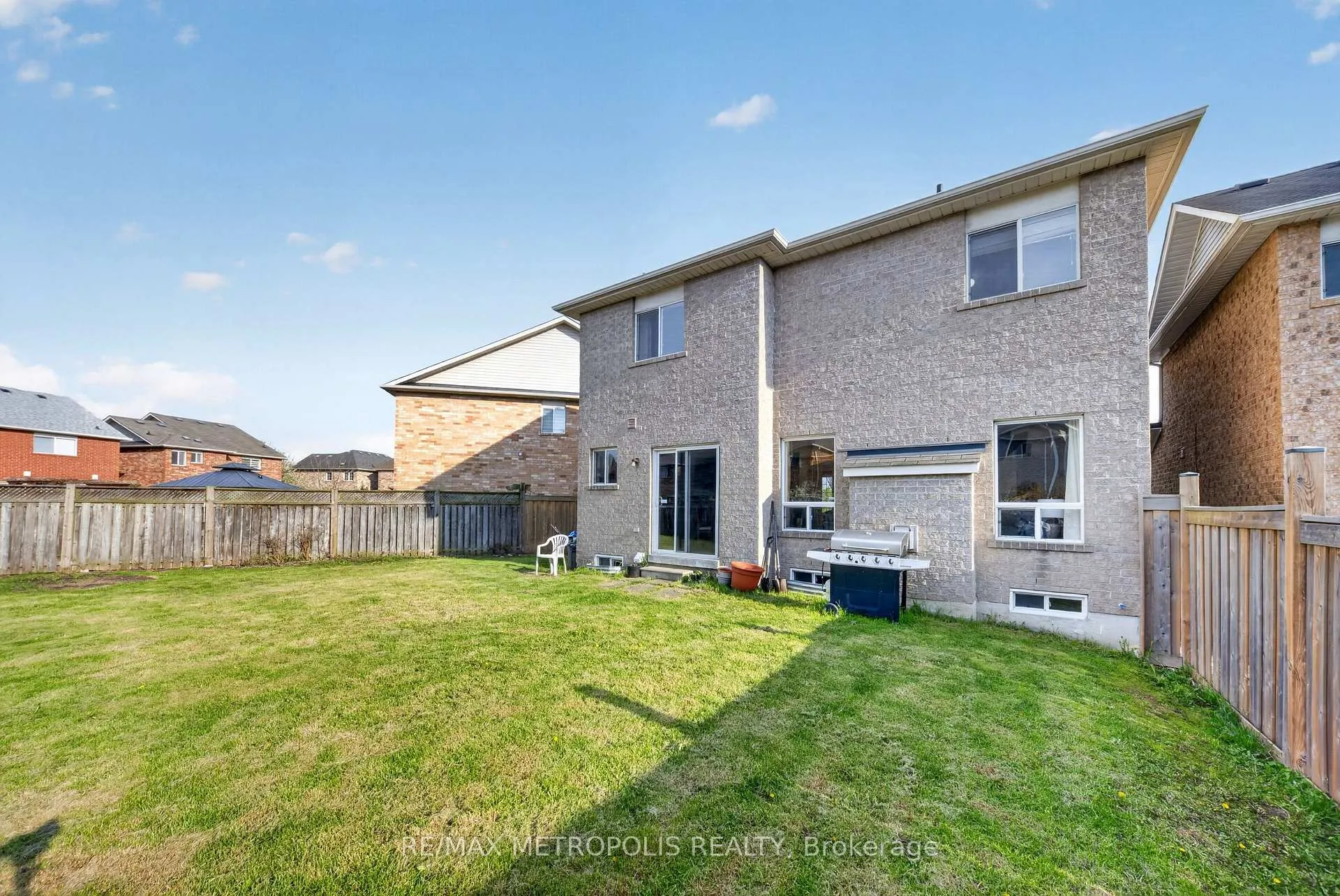 Photo 45 of 83 Greenhalf Drive, Ajax, South East — HOMEH