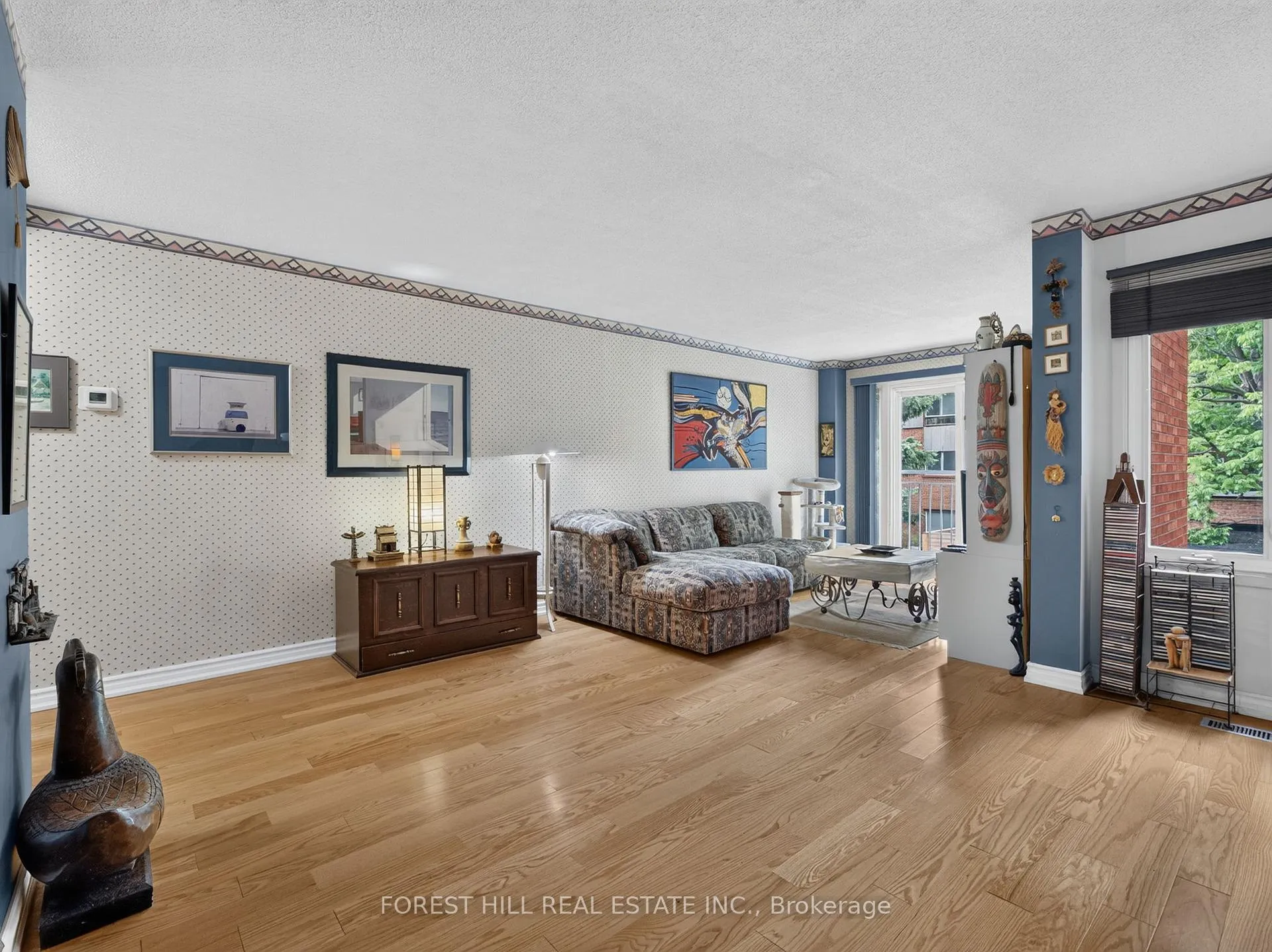 Photo 2 of Unit 636, 636 Adelaide Street W, Toronto, Waterfront Communities — HOMEH