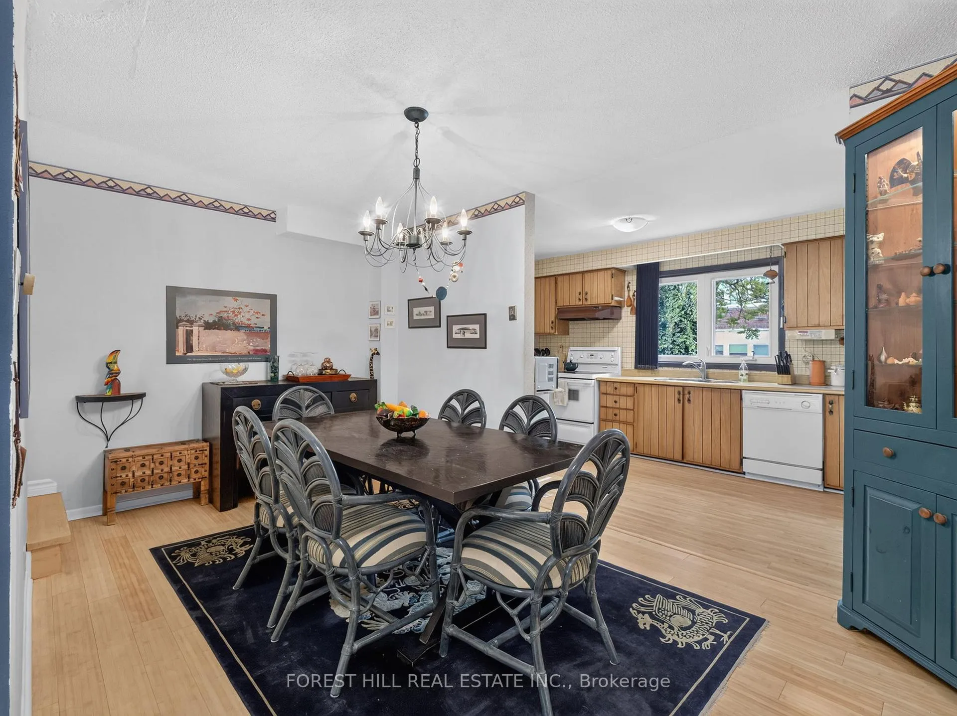 Photo 4 of Unit 636, 636 Adelaide Street W, Toronto, Waterfront Communities — HOMEH