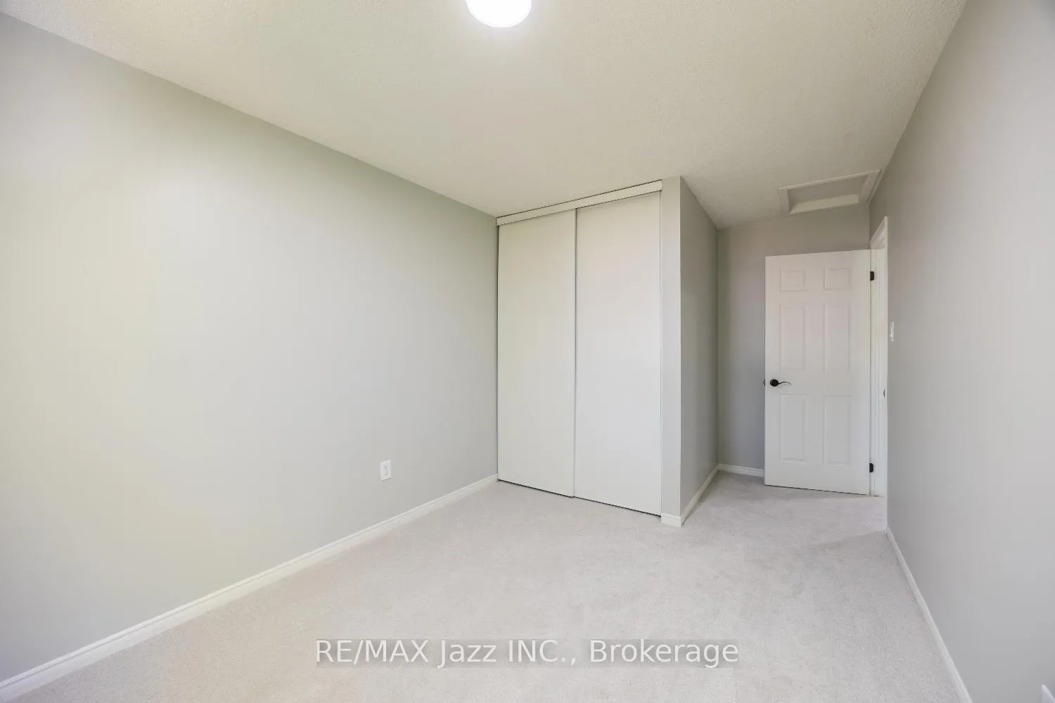 Photo 17 of Unit 14, 10 Bassett Boulevard, Whitby, Pringle Creek — HOMEH