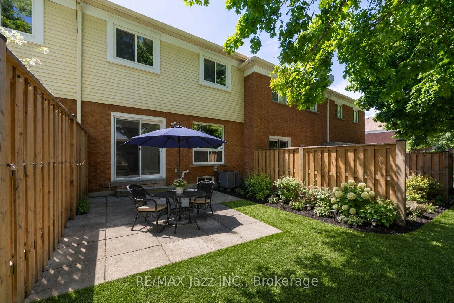 Photo 25 of Unit 14, 10 Bassett Boulevard, Whitby, Pringle Creek — HOMEH