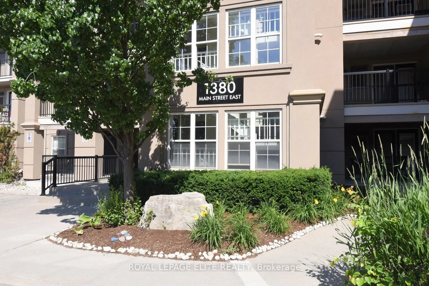 Photo 6 of Unit 303, 1380 Main Street E, Milton, Dempsey — HOMEH