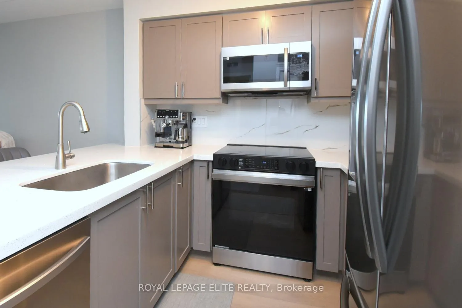 Photo 7 of Unit 303, 1380 Main Street E, Milton, Dempsey — HOMEH