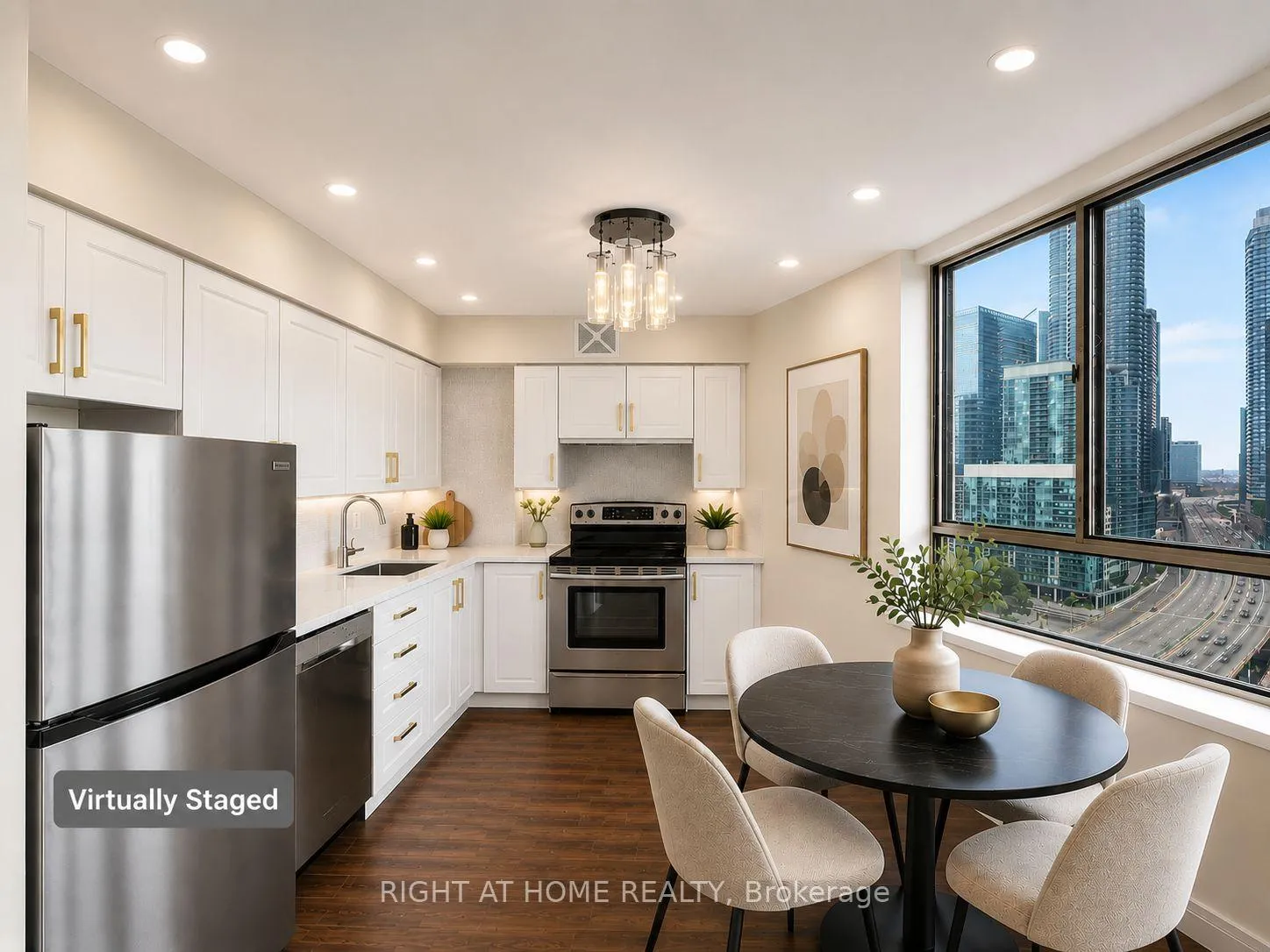 Photo 14 of Unit 1906, 260 Queens Quay W, Toronto, Waterfront Communities — HOMEH