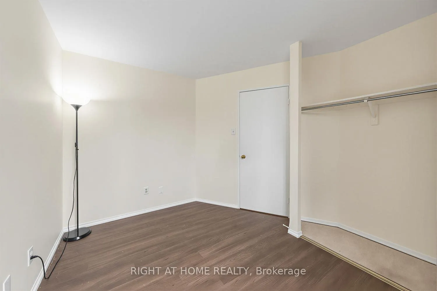 Photo 21 of Unit 1906, 260 Queens Quay W, Toronto, Waterfront Communities — HOMEH
