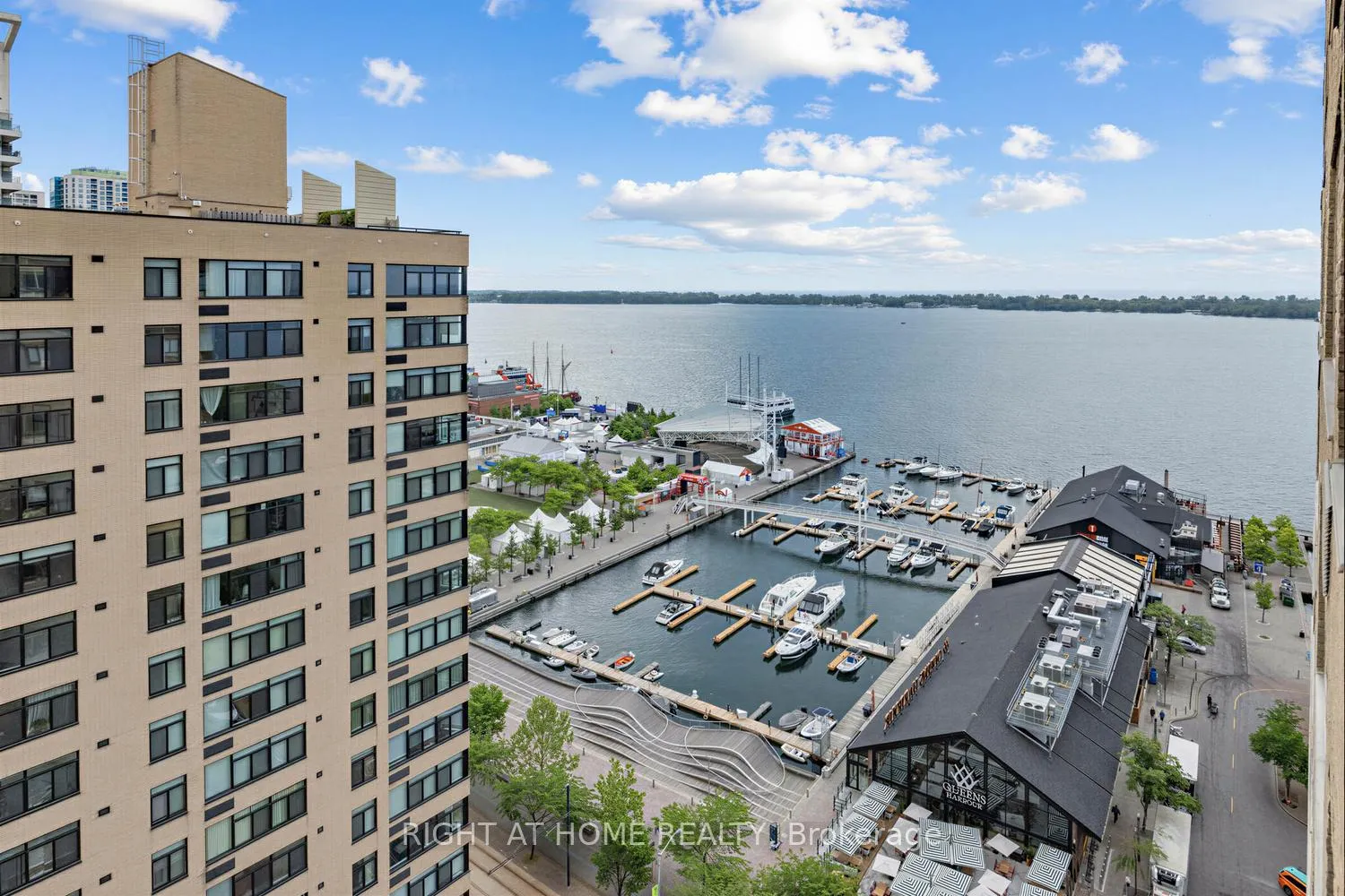 Photo 30 of Unit 1906, 260 Queens Quay W, Toronto, Waterfront Communities — HOMEH
