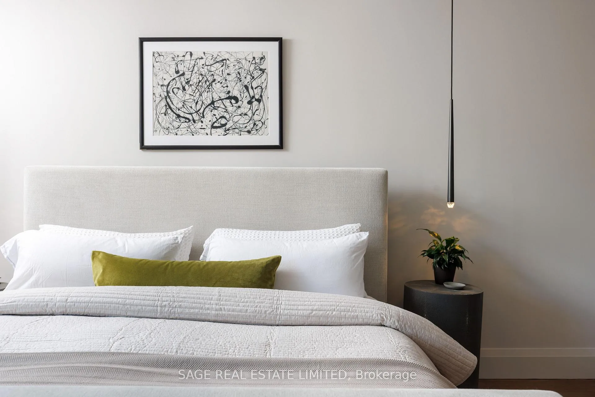 Photo 32 of 979 Broadview Avenue, Toronto, Broadview North — HOMEH