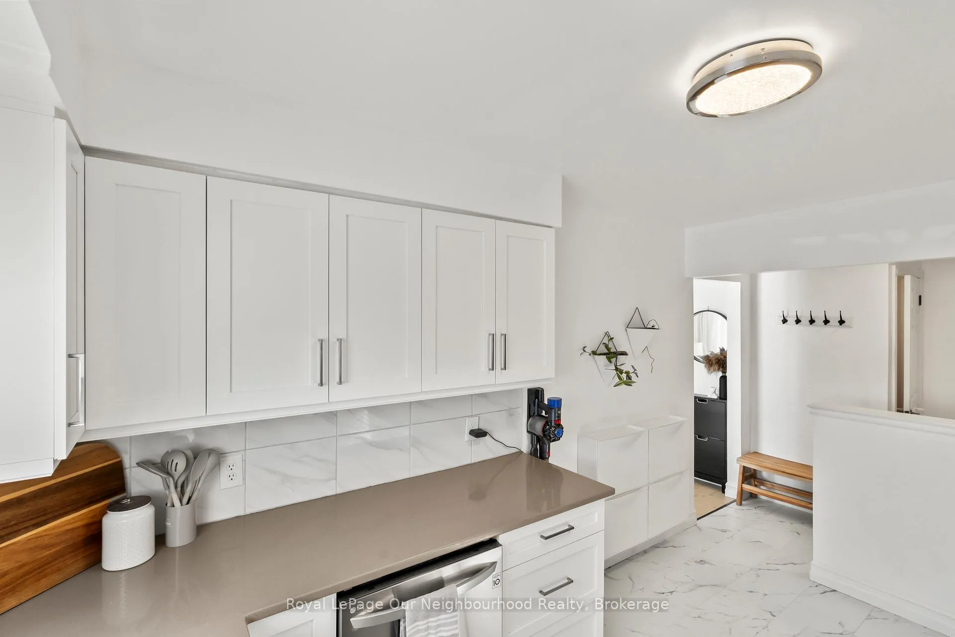 Photo 4 of Unit 18, 494 Elgin Street W, Cobourg — HOMEH