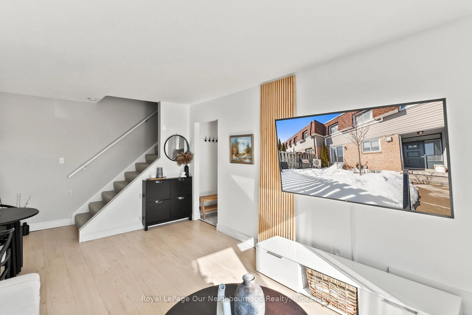 Photo 6 of Unit 18, 494 Elgin Street W, Cobourg — HOMEH
