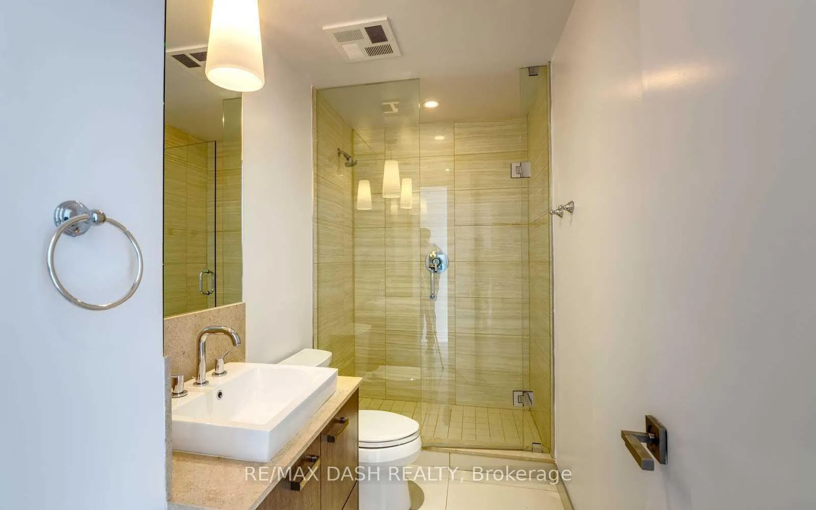 Photo 12 of Unit 1404, 170 Avenue Road, Toronto, The Annex — HOMEH