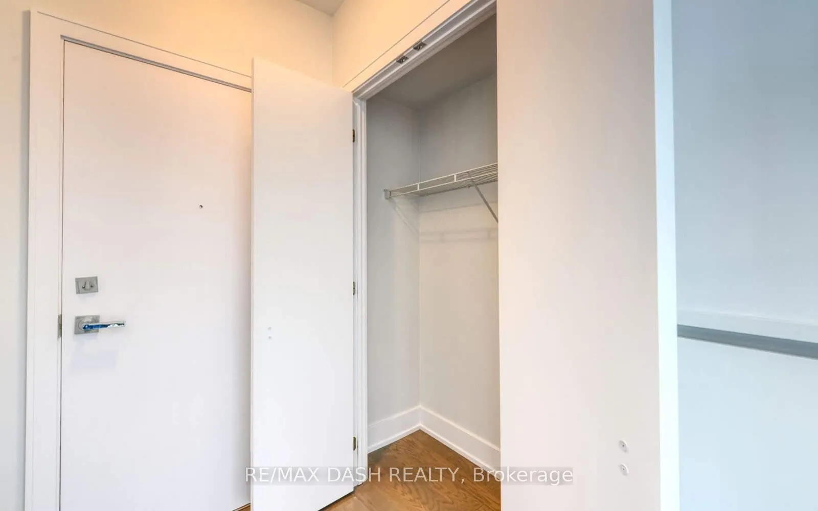Photo 14 of Unit 1404, 170 Avenue Road, Toronto, The Annex — HOMEH