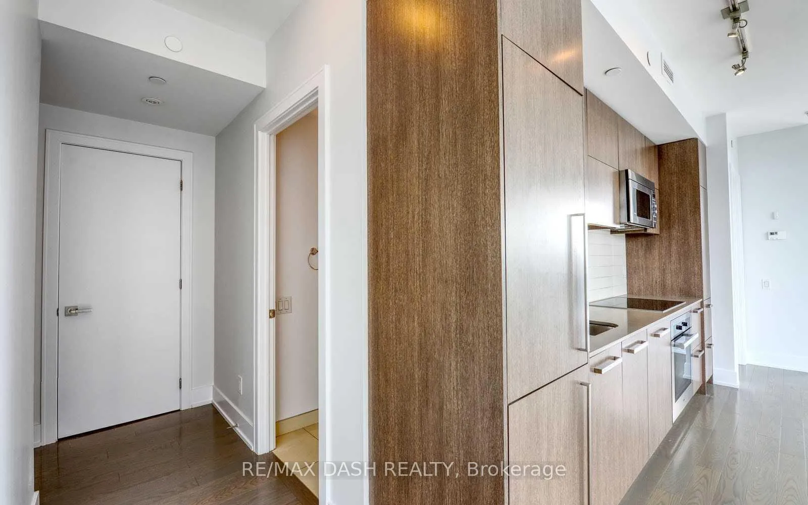 Photo 25 of Unit 1404, 170 Avenue Road, Toronto, The Annex — HOMEH