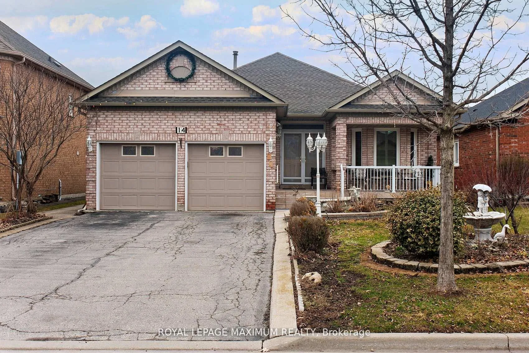 Photo 1 of 14 Mustang Road, Vaughan, Maple — HOMEH