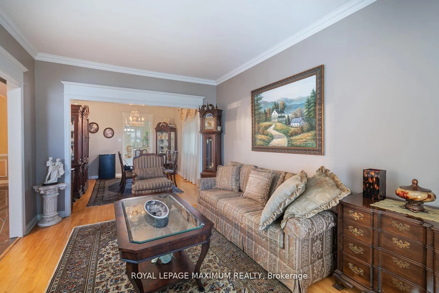 Photo 14 of 14 Mustang Road, Vaughan, Maple — HOMEH