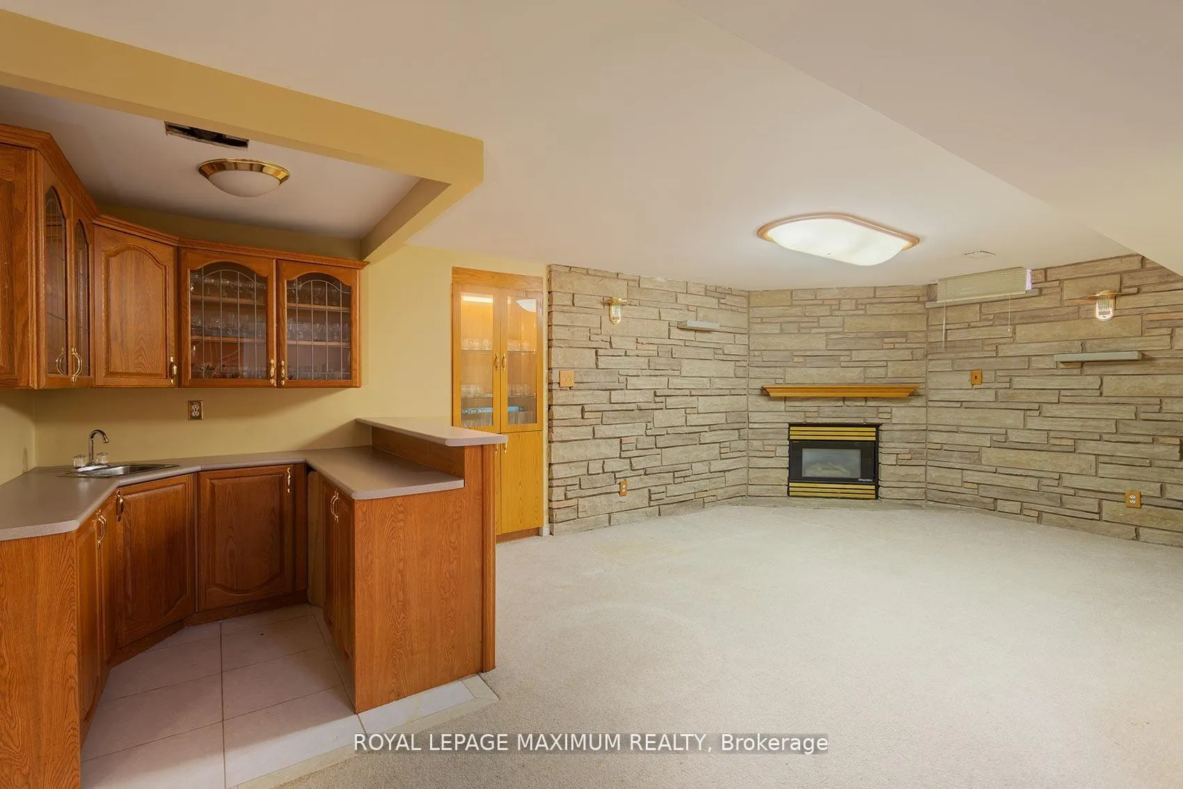 Photo 24 of 14 Mustang Road, Vaughan, Maple — HOMEH