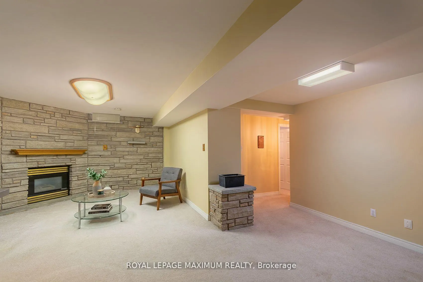 Photo 30 of 14 Mustang Road, Vaughan, Maple — HOMEH