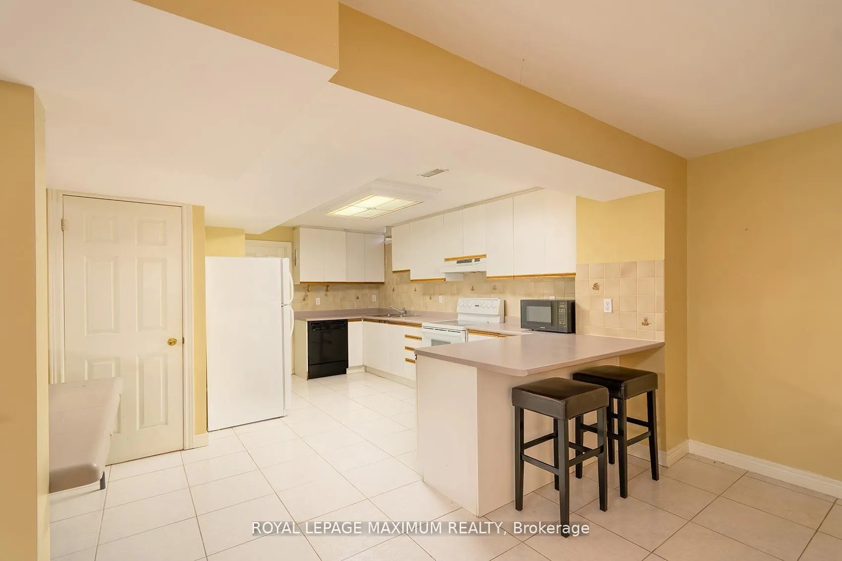 Photo 34 of 14 Mustang Road, Vaughan, Maple — HOMEH