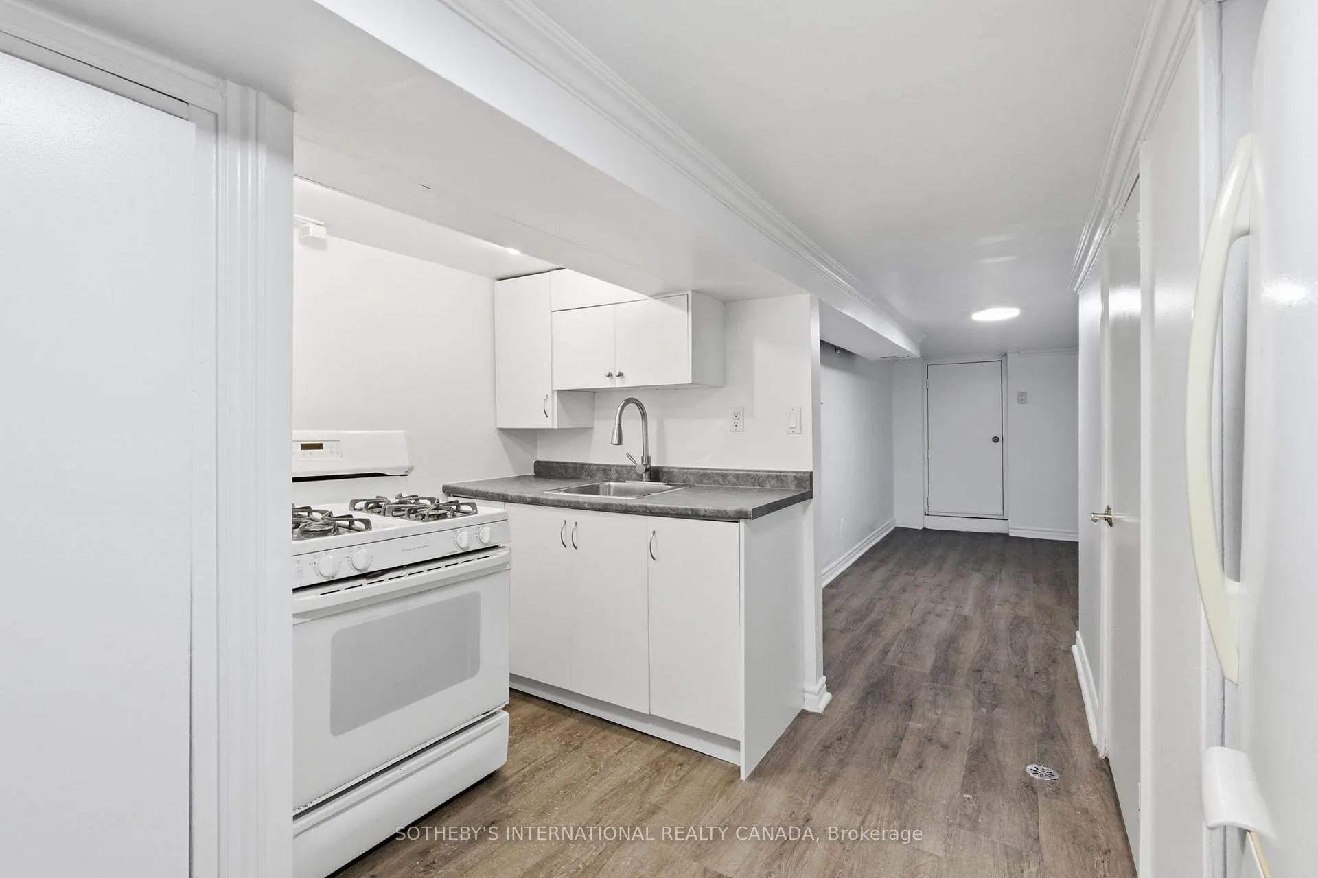 Photo 8 of Unit Bsmt, 284 Euclid Avenue, Toronto, Trinity-Bellwoods — HOMEH