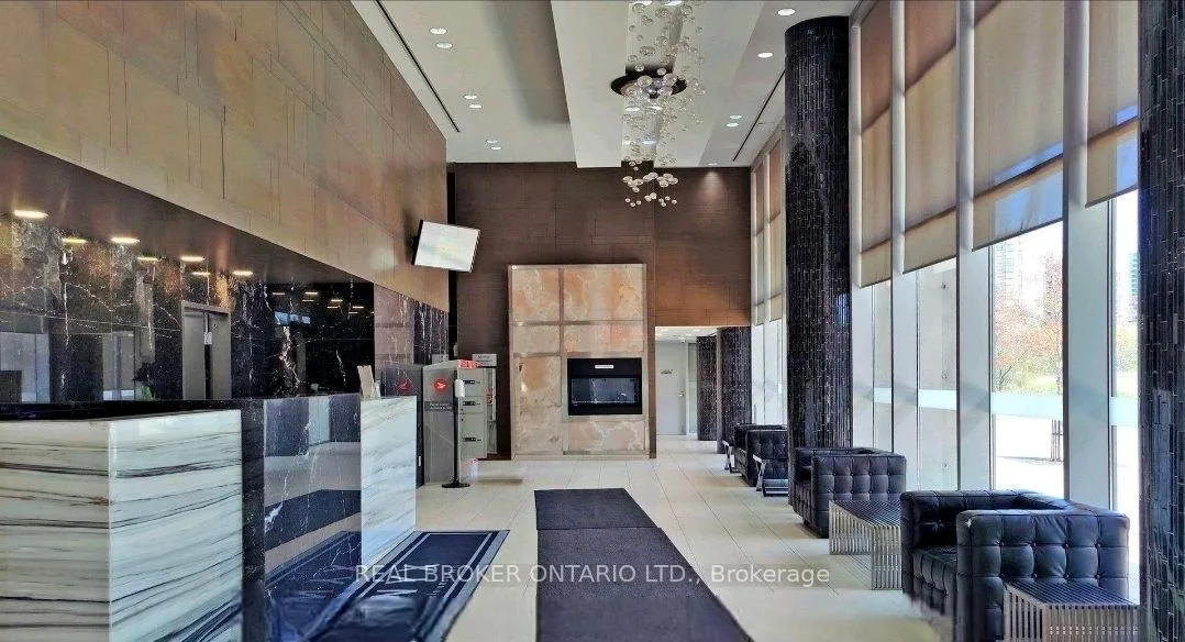 Photo 6 of Unit 2101, 223 Webb Drive, Mississauga, City Centre — HOMEH
