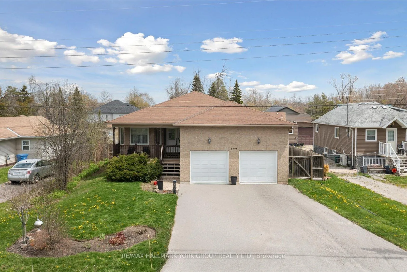 Photo 2 of 779 Sedore Avenue, Georgina, Historic Lakeshore Communities — HOMEH