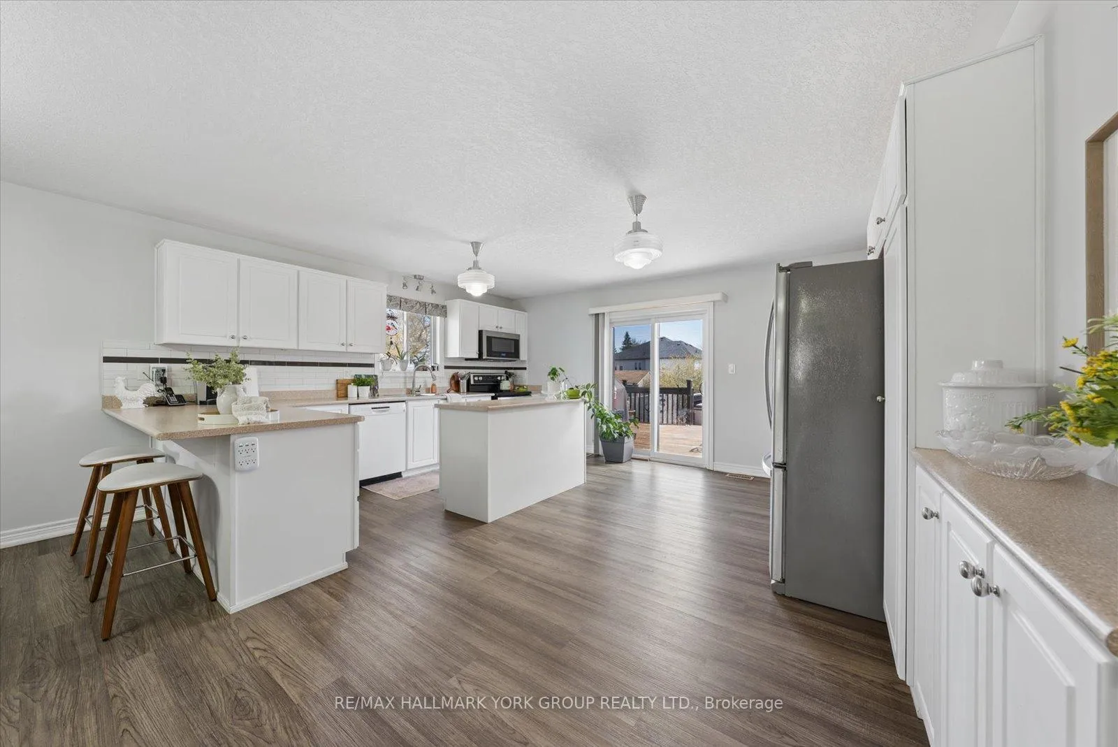 Photo 18 of 779 Sedore Avenue, Georgina, Historic Lakeshore Communities — HOMEH