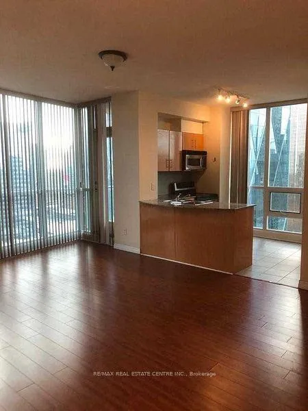 Photo 7 of Unit 3102, 16 Yonge Street, Toronto, Waterfront Communities — HOMEH