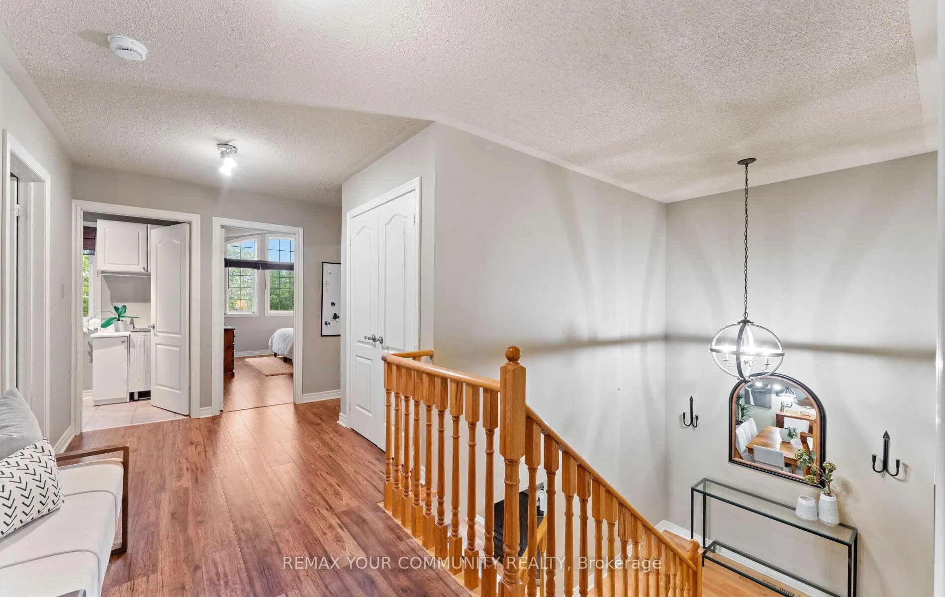 Photo 19 of 39 Raintree Crescent, Richmond Hill, Oak Ridges — HOMEH