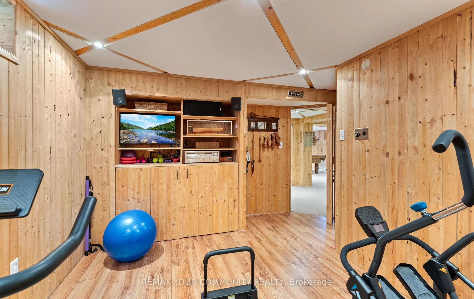 Photo 34 of 39 Raintree Crescent, Richmond Hill, Oak Ridges — HOMEH