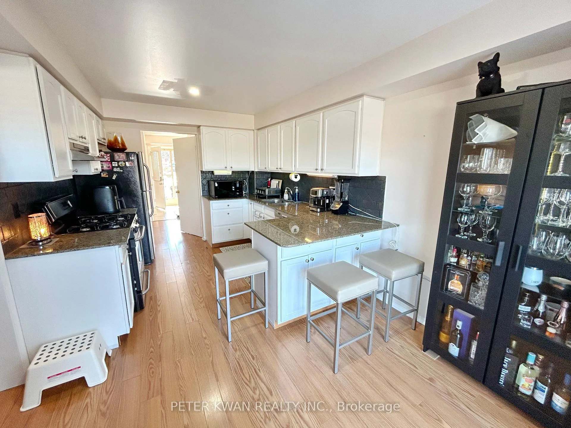 Photo 7 of Unit 21, 120 D'ambrosio Drive, Barrie, Painswick North — HOMEH