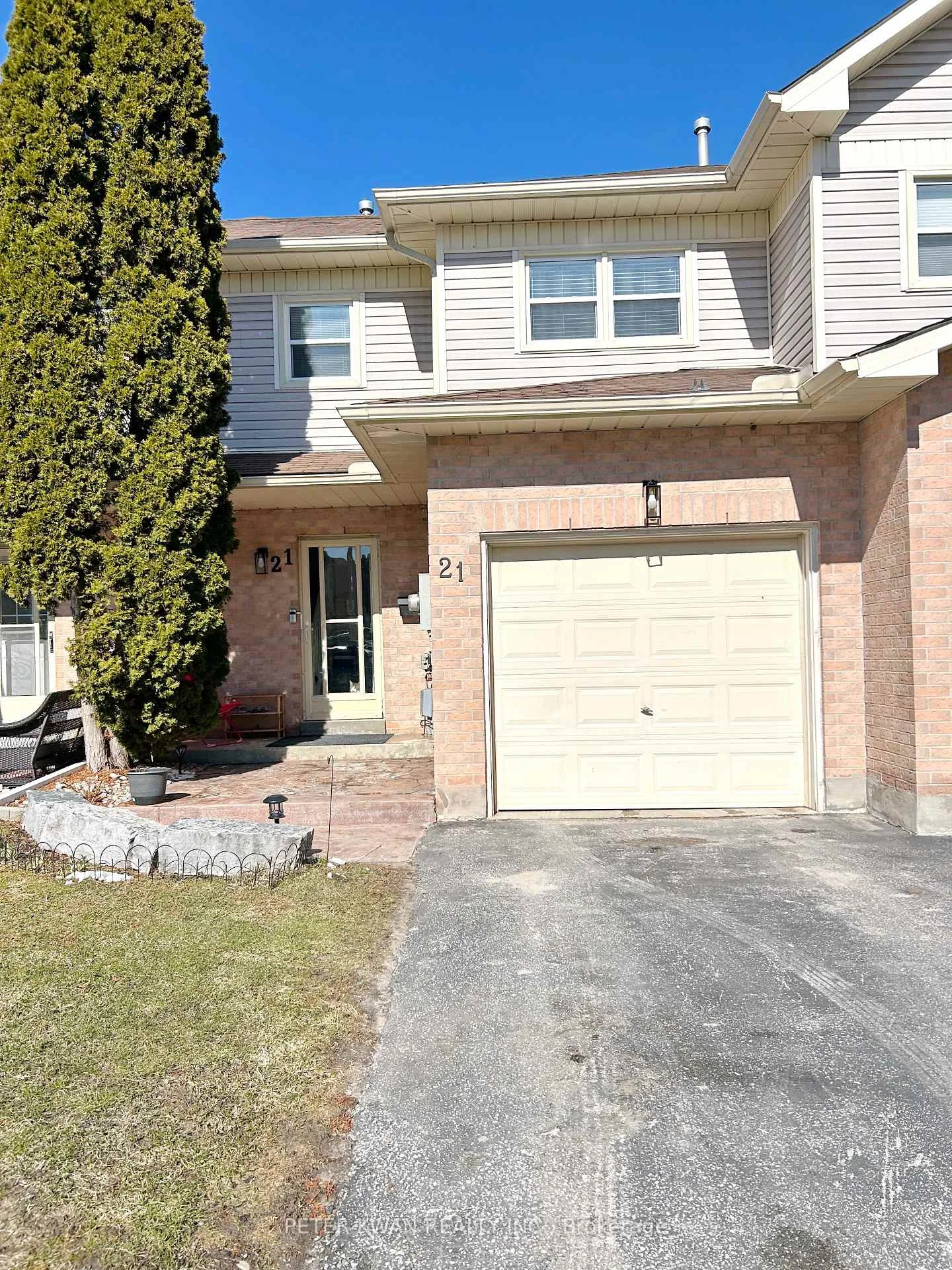 Photo 2 of Unit 21, 120 D'ambrosio Drive, Barrie, Painswick North — HOMEH