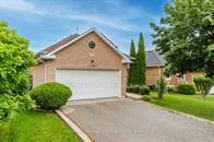 Photo 3 of 167 Cresthaven Road, Brampton, Snelgrove — HOMEH