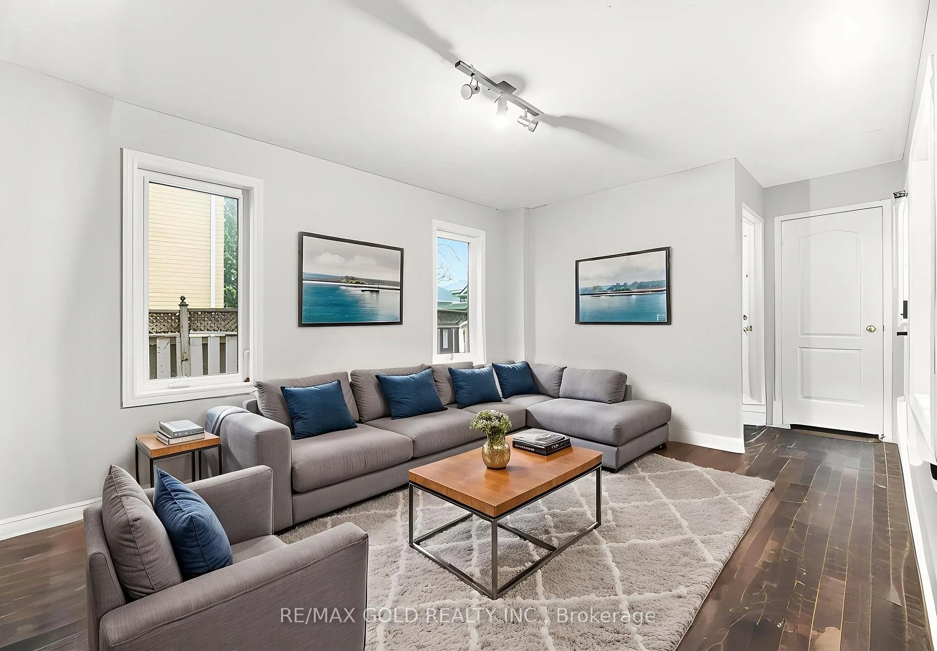 Photo 9 of 2441 Capilano Crescent, Oakville, River Oaks — HOMEH