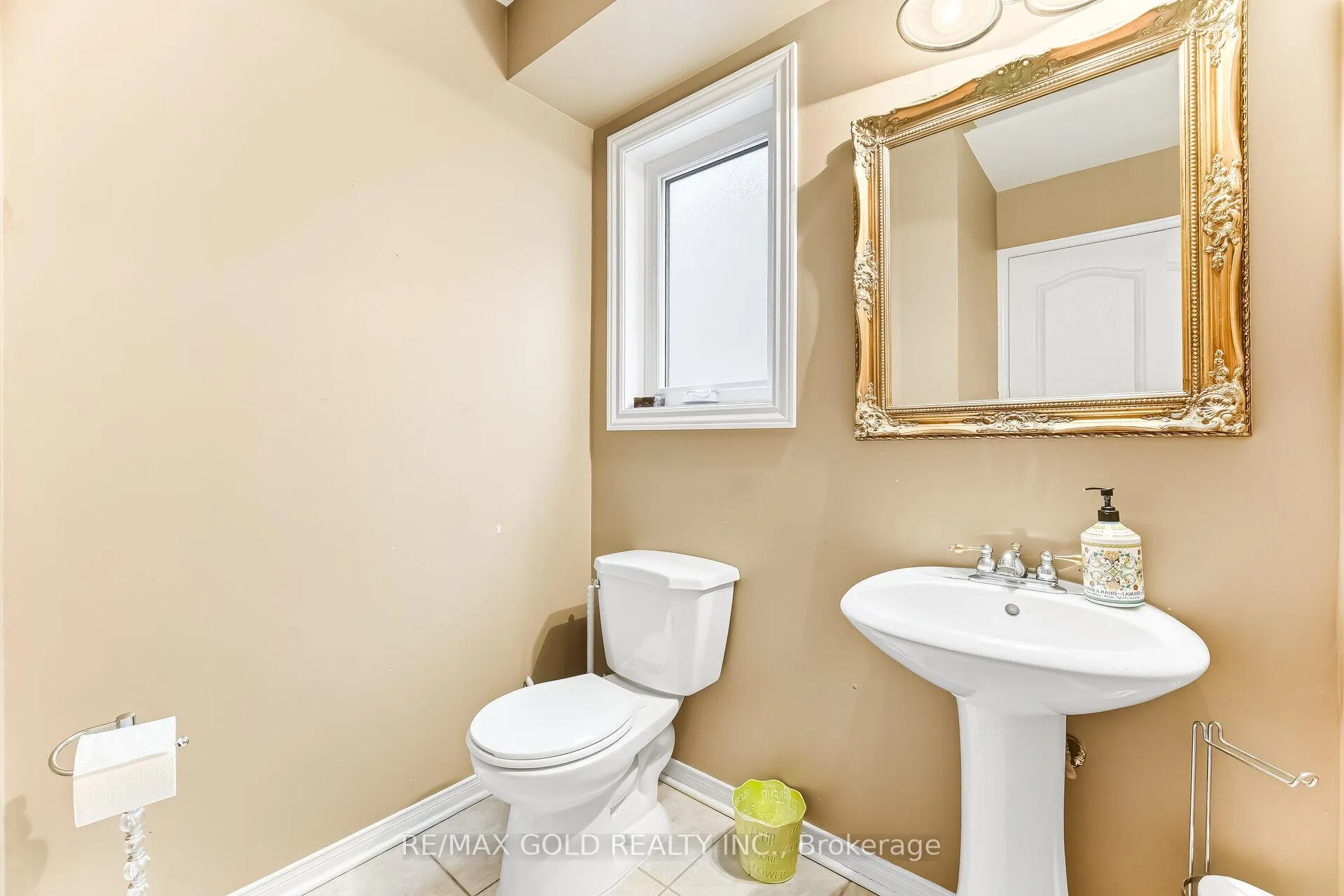 Photo 17 of 2441 Capilano Crescent, Oakville, River Oaks — HOMEH