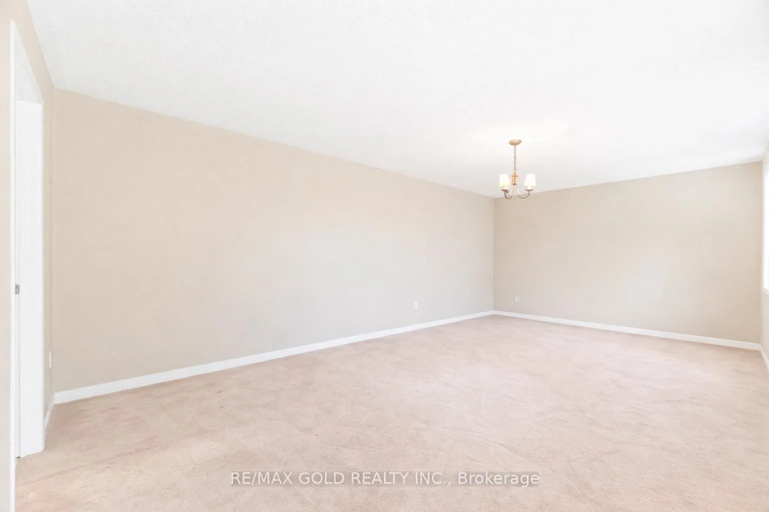 Photo 22 of 2441 Capilano Crescent, Oakville, River Oaks — HOMEH