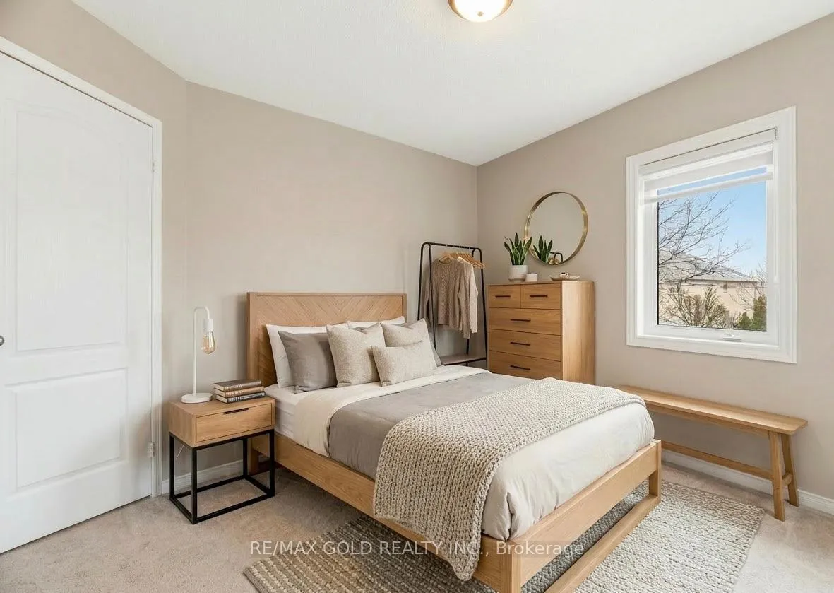Photo 24 of 2441 Capilano Crescent, Oakville, River Oaks — HOMEH