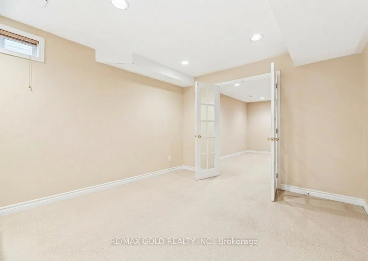 Photo 41 of 2441 Capilano Crescent, Oakville, River Oaks — HOMEH