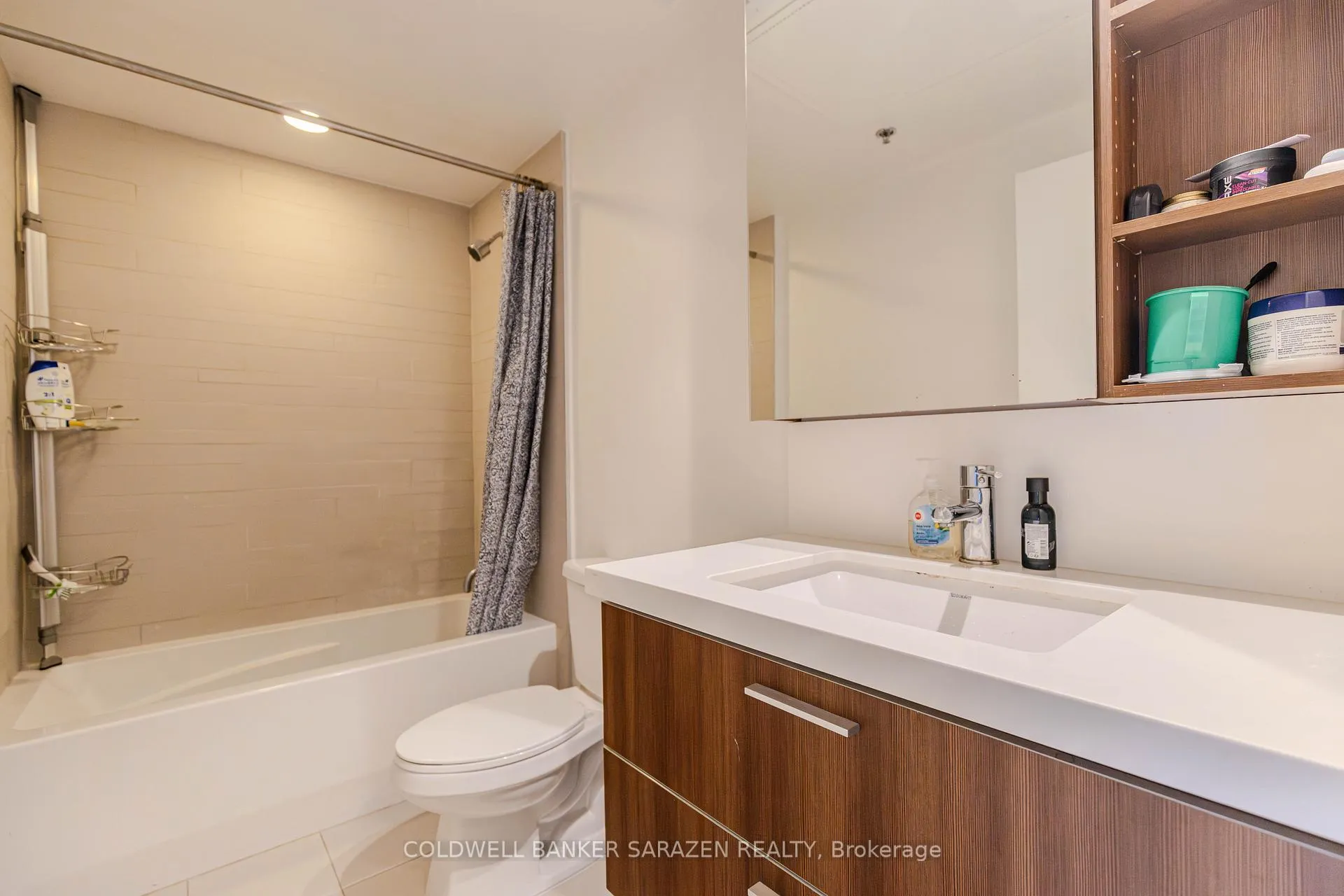 Photo 11 of Unit 845, 340 Mcleod Street, Ottawa, Ottawa Centre — HOMEH