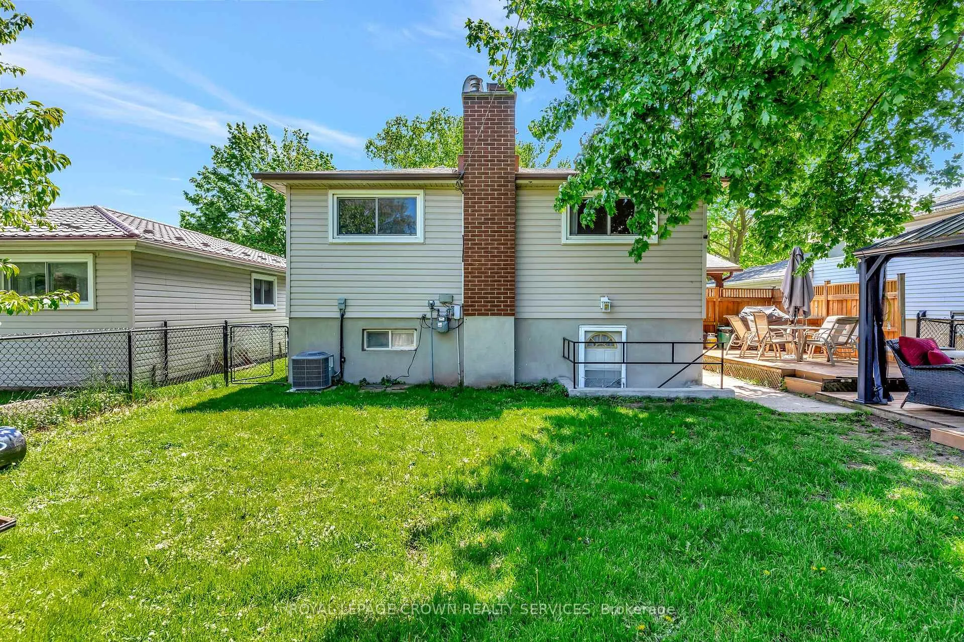Photo 17 of 98 Belwood Crescent, Kitchener, Vanier - Kitchener — HOMEH