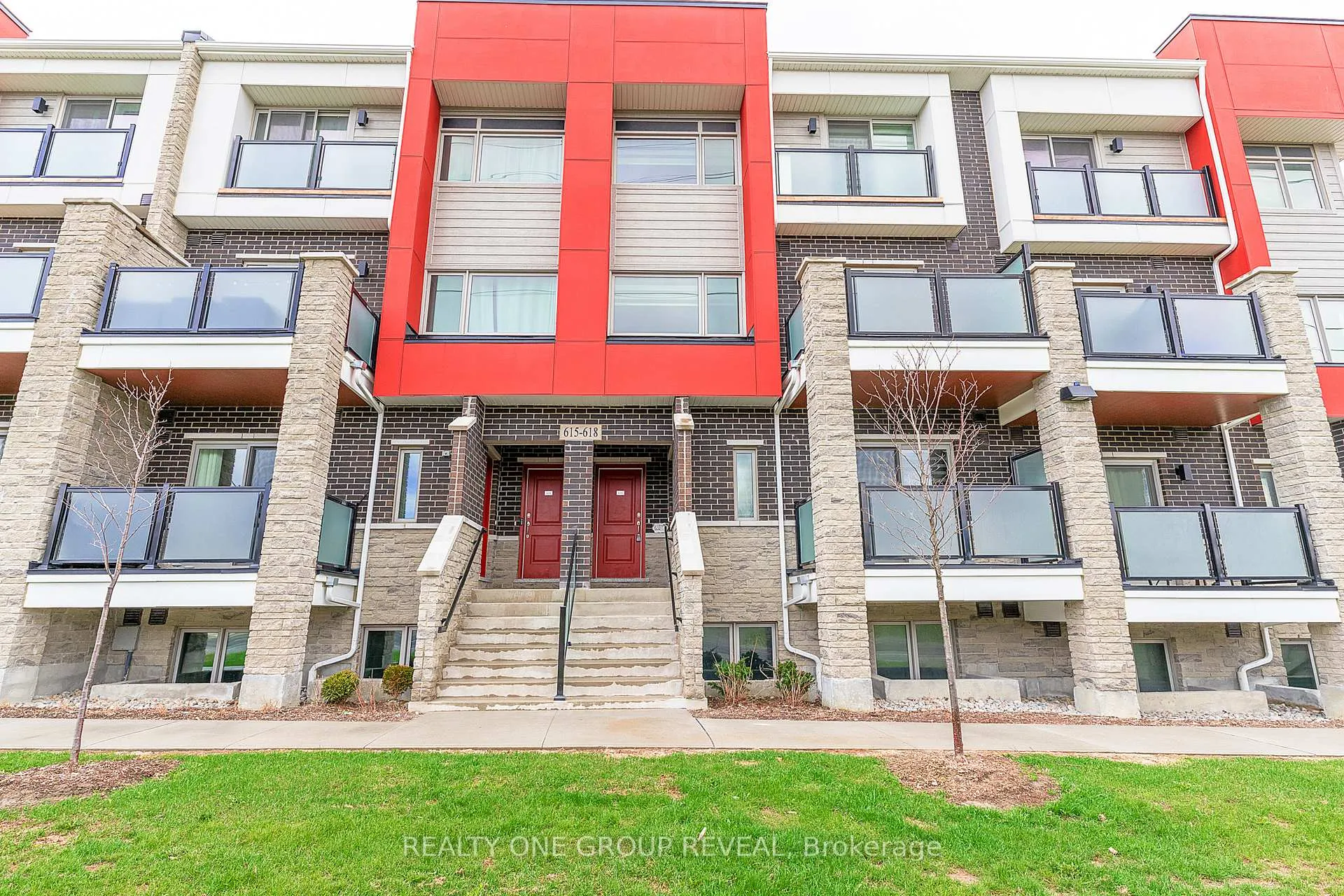 Photo 1 of Unit 72, 616 1034 Reflection Place, Pickering, Rural Pickering — HOMEH